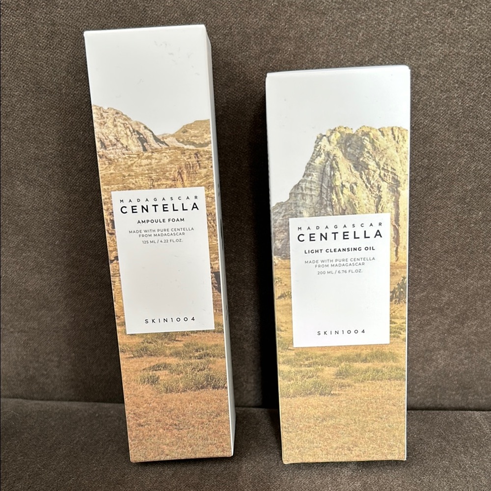 Madagascar Centella Light Cleansing Oil - White and Tan